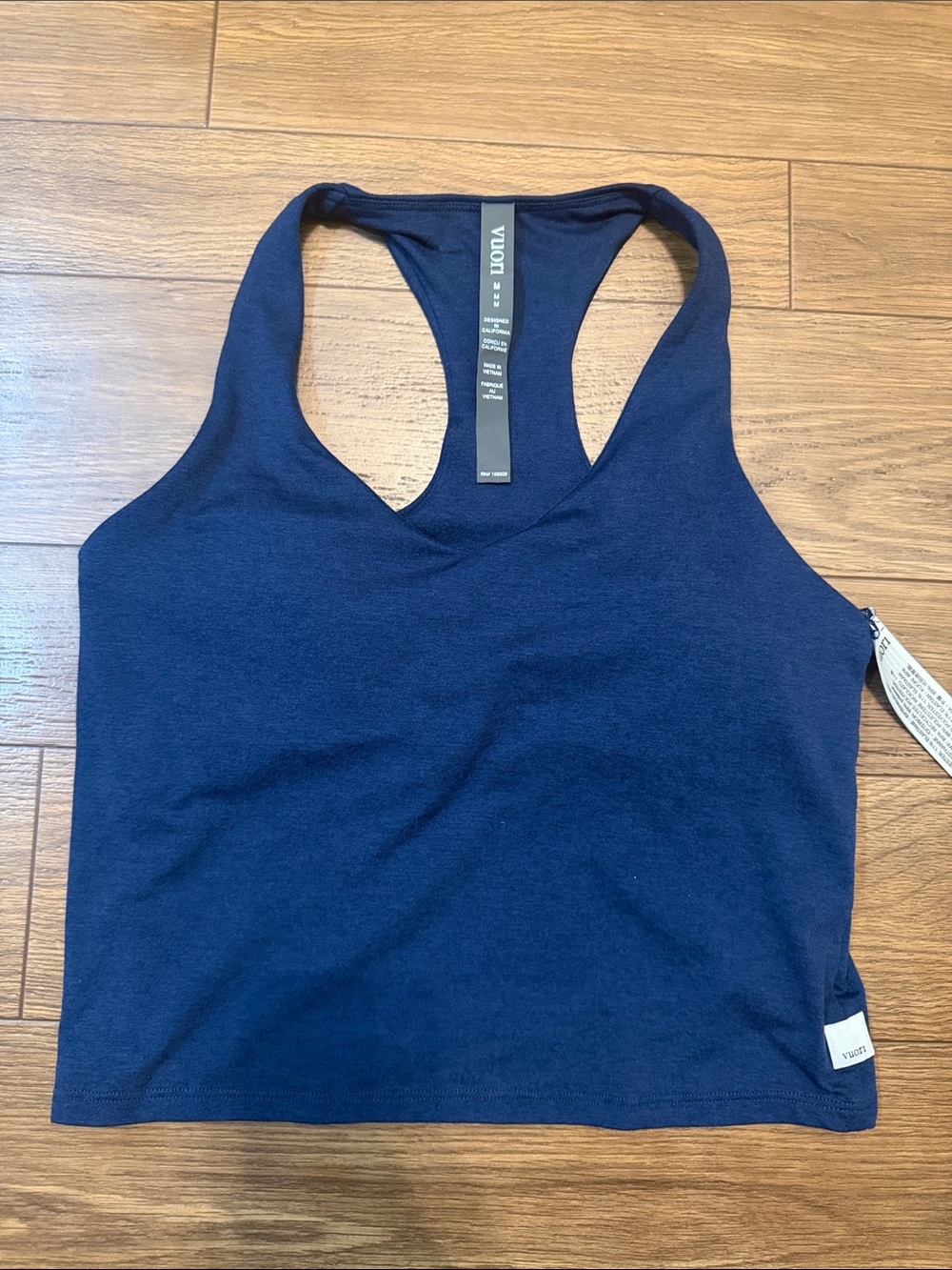 NWOT Vouri Halo Performance Crop Top